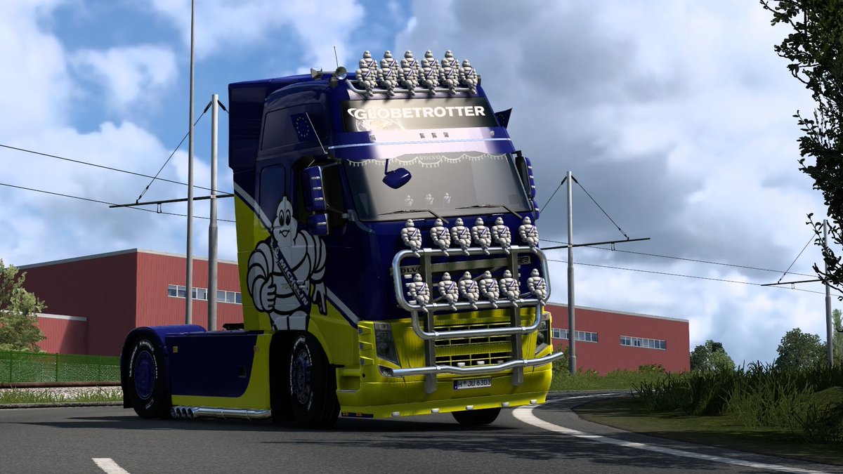 conpachi tweet media