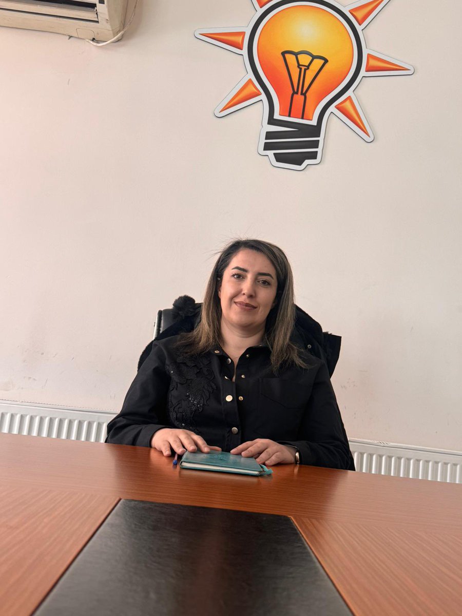 akkadinbitlis's tweet photo. 📍Ak Parti Bitlis 

İl Kadın Kolları Başkanımız Sn. Çiğdem Ula Başkanlığında;

Yönetim Kurulu üyelerimiz ile birlikte, istişare ve değerlendirme toplantısı  gerçekleştirdik.

Toplantımız hayırlara vesile olsun https://t.co/MFsCC6gHvD