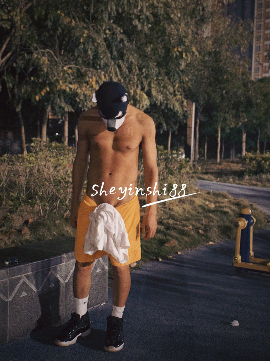 射瘾师0S tweet media