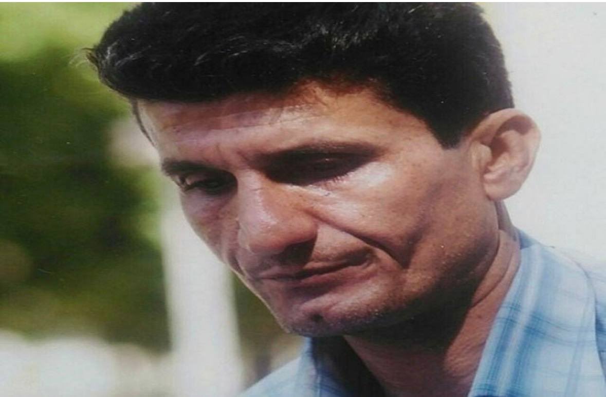 بازداشت محمدعلی زحمتکش، فعال صنفی معلمان در شیراز امروز، سەشنبە ۲۵ فروردین ۱۴۰۵،#محمدعلی_زحمتکش، از فعالان صنفی معلمان در استان فارس، در شهر شیراز بازداشت شده است.
تا این لحظه، هیچ‌گونه اطلاعاتی درباره نهاد بازداشت‌کننده،محل نگهداری یا دلایل بازداشت این فعال صنفی منتشر نشده است.