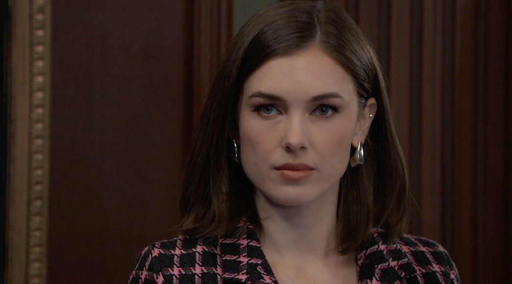 GeneralHospital's tweet image. Jack Brennan is about to find out exactly how comfortable Willow has gotten in her new role. What do they want from one another?
A confrontational, new #GH starts RIGHT NOW on ABC! @katey_macmullen