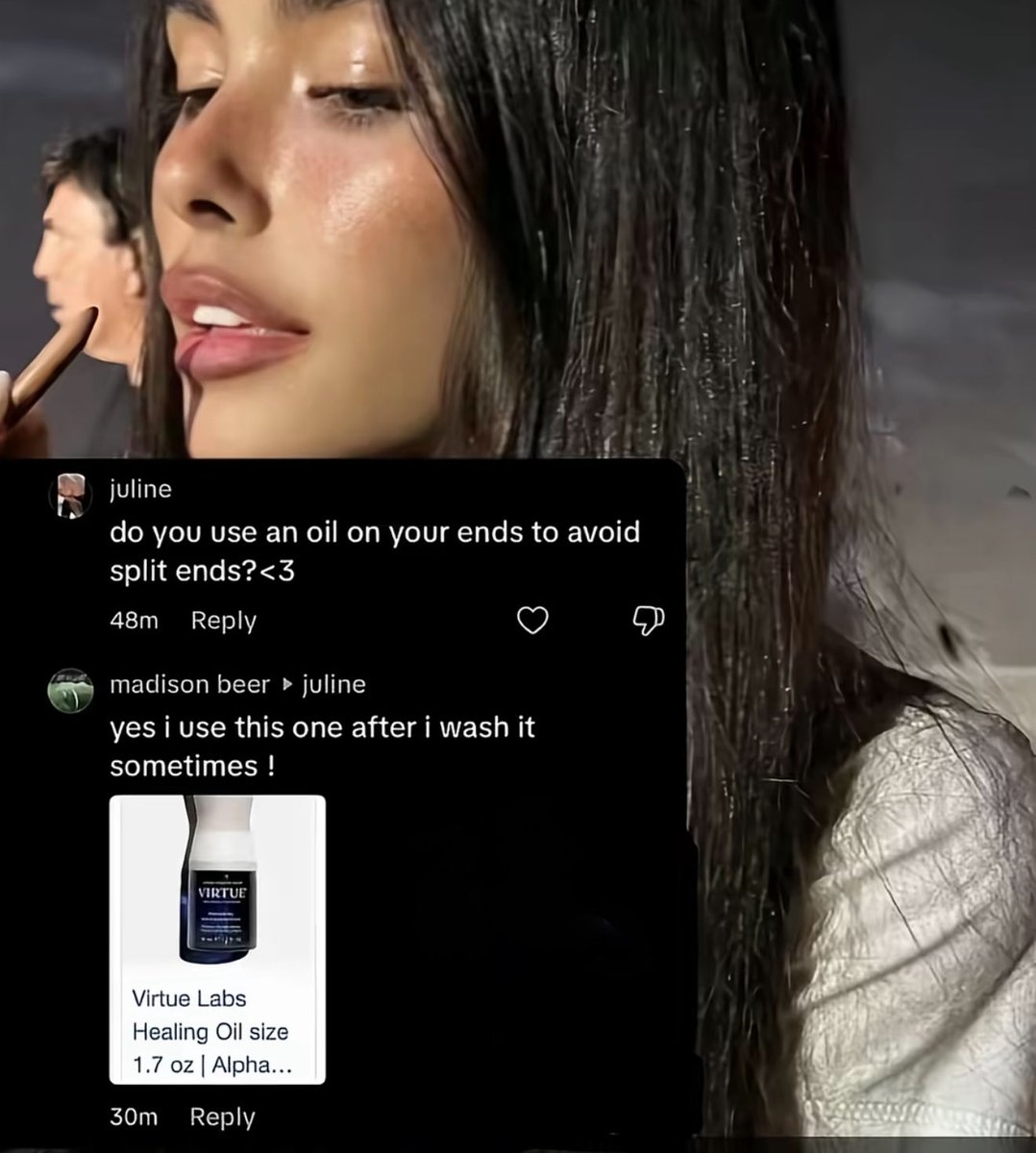 sam_m____'s tweet photo. وتستخدم هذا الزيت العلاجي للشعر ويعطي لمعة للشعر ويحميه من الحرارة وترا متوفر في سيفورا عليه مدح فضيع وموجود في 

امازون

https://t.co/19c0DyXjzu

ايهيرب 

https://t.co/Xu9KWwTkjX

الفرق بالعلبه والحجم التركيبه نفسها https://t.co/RZ6xAUXXxA