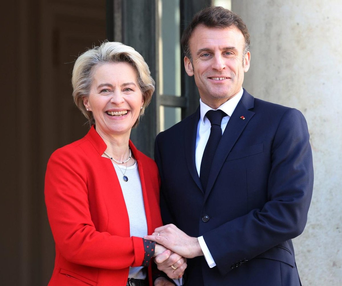 Jon De Lorraine tweet media