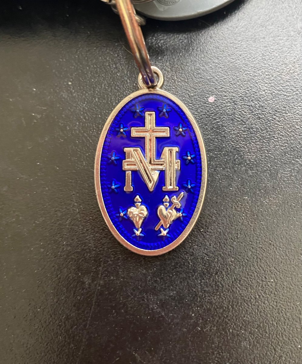 Penelope tweet media