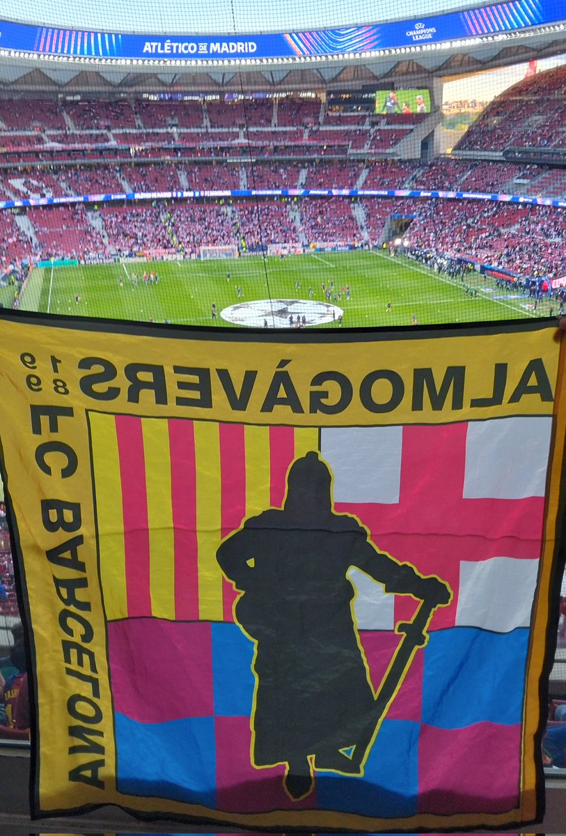 PenyaAlmogavers's tweet photo. Aquí hi som!!
#REMUNTADA #JoHiCrec #Remuntarem #ForçaBarça #SiTotsAnimemGuanyarem #AtléticoBarça #UCL #RoadToBudapest https://t.co/O9sb6TvFqB