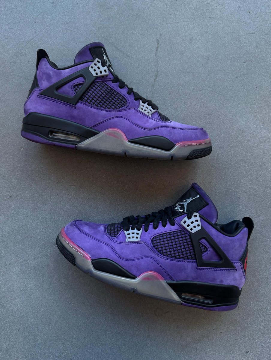 SneakerAlert tweet media