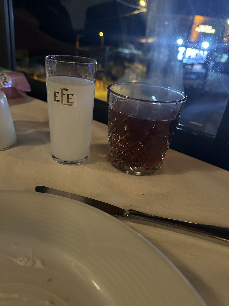 nilüfer tweet media