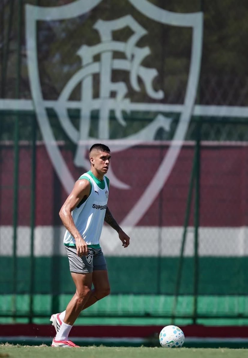 Estagiario do Fluminense 🇭🇺 tweet media