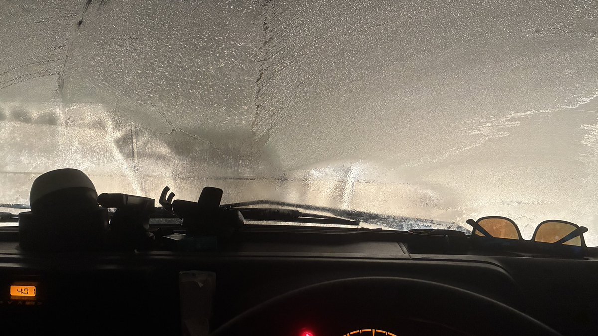 のぼる【まいったな】 tweet media