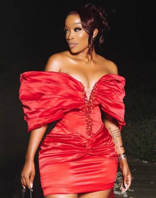 Man’s NOT Barry Roux tweet media