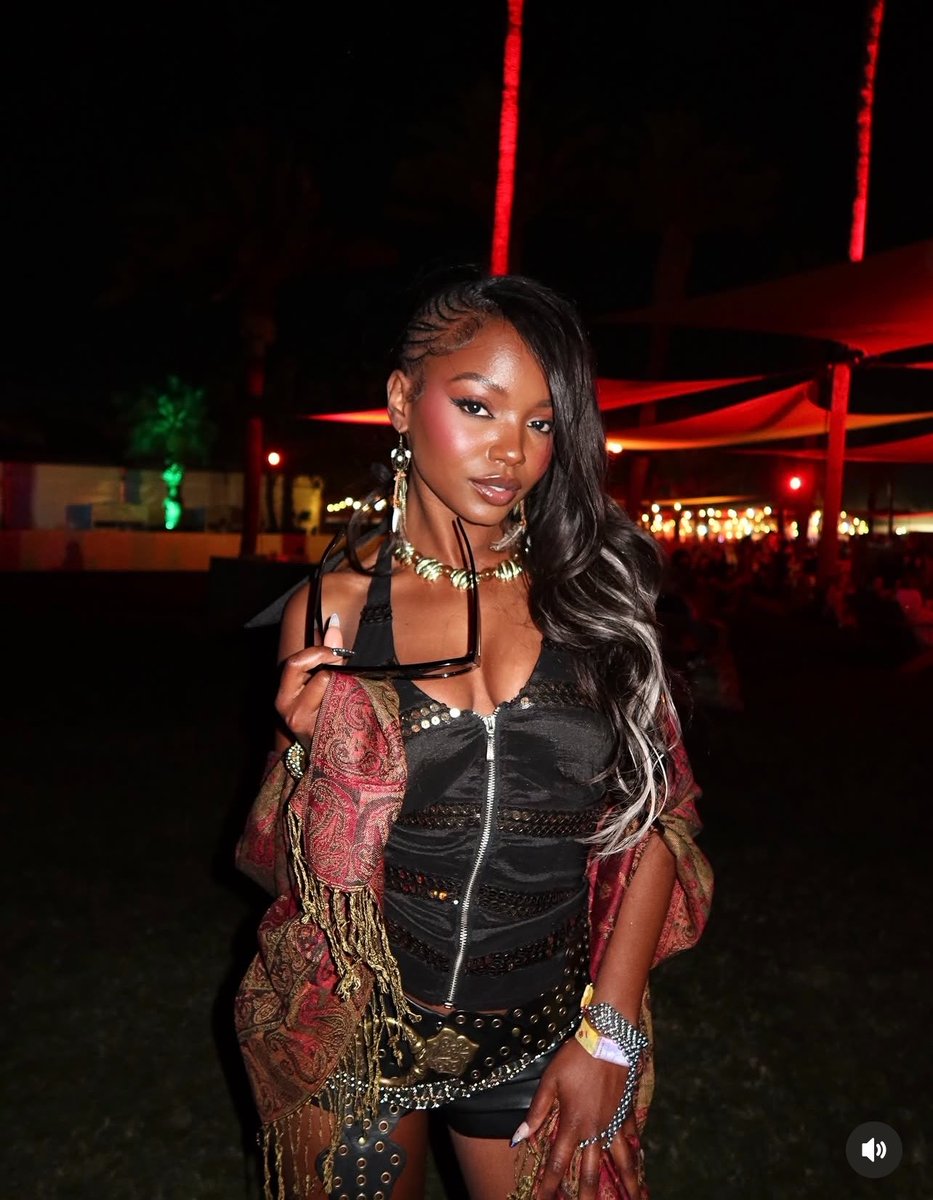 Chelley Crave tweet media