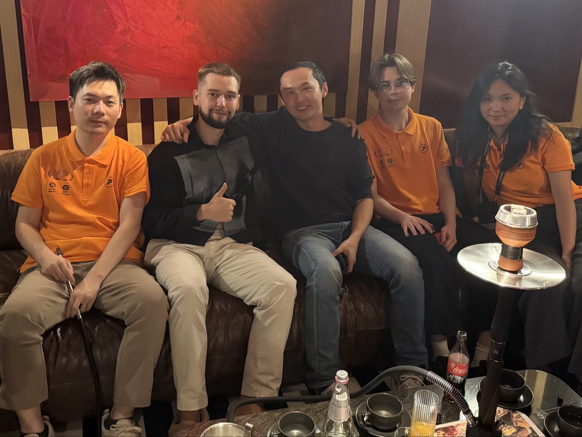 GN

Just smoking shisha with the Pionex co-founder (<a href="/dave_pionex/">Dave</a> ). Talking crypto, markets, and what’s coming next. Great vibes. 💨📈