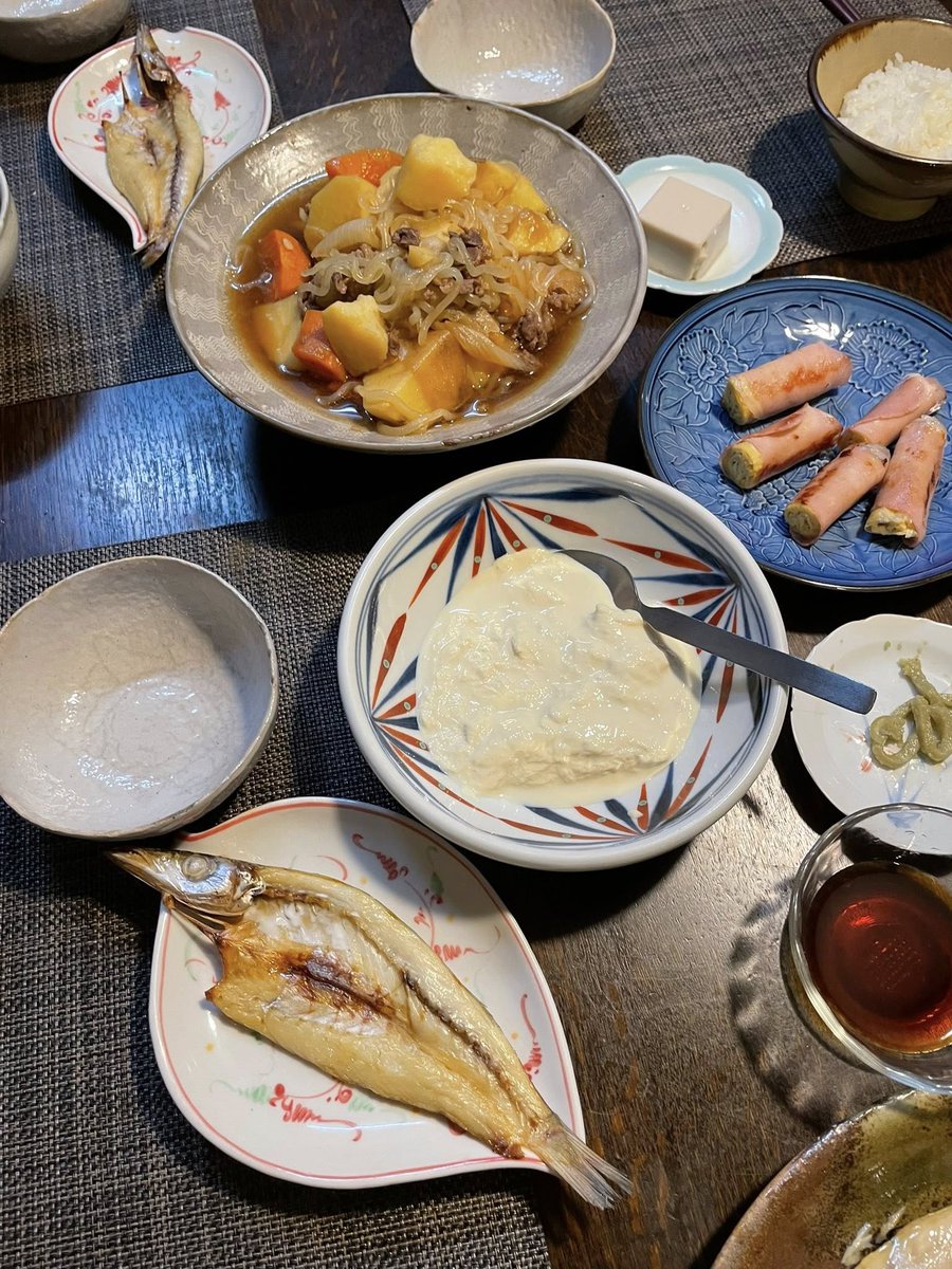 ナナハン拝 tweet media