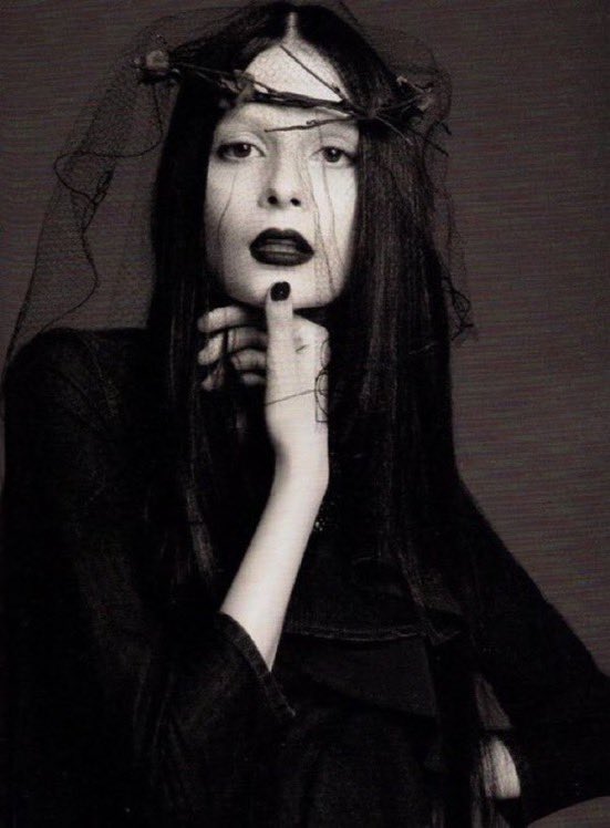 StillHopeful05's tweet image. #Witch 🖤🖤🖤