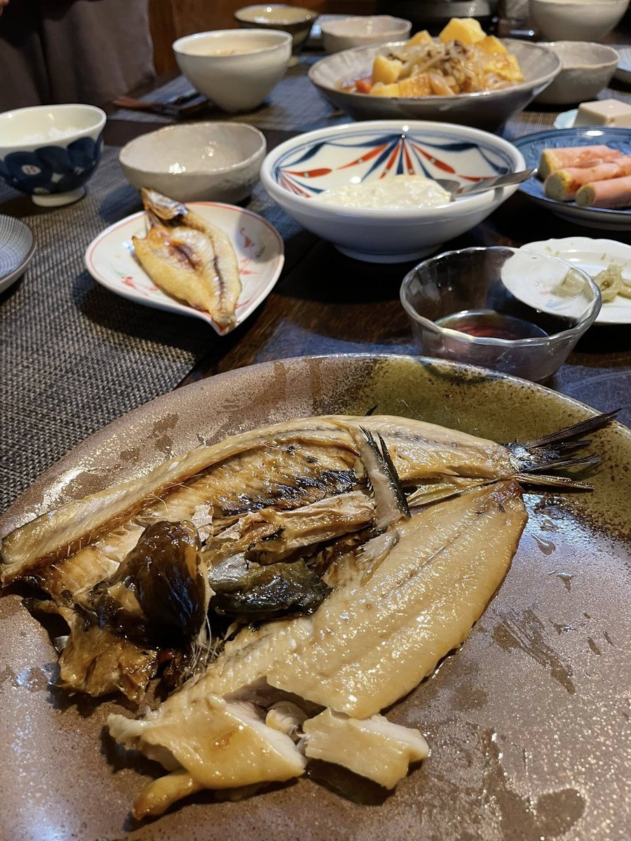 ナナハン拝 tweet media