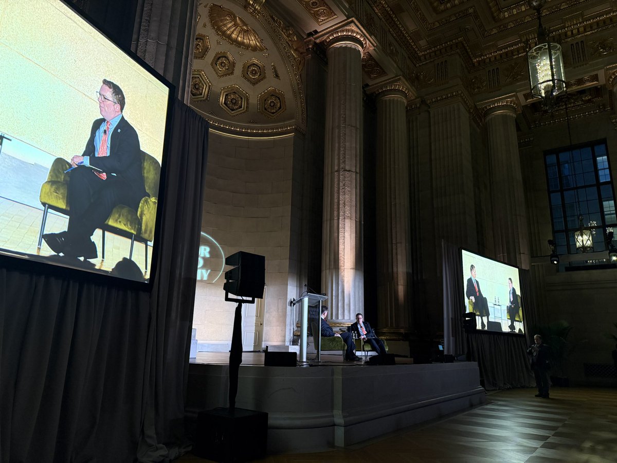 Eleanor Mueller tweet media