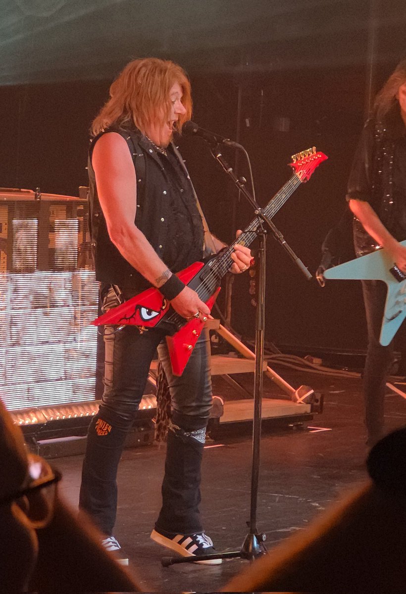 meteleco's tweet photo. #Helloween 
12 Apr 2026
House of Blues https://t.co/jd5H04hu5O