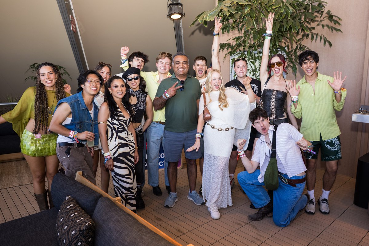 Neal Mohan tweet media