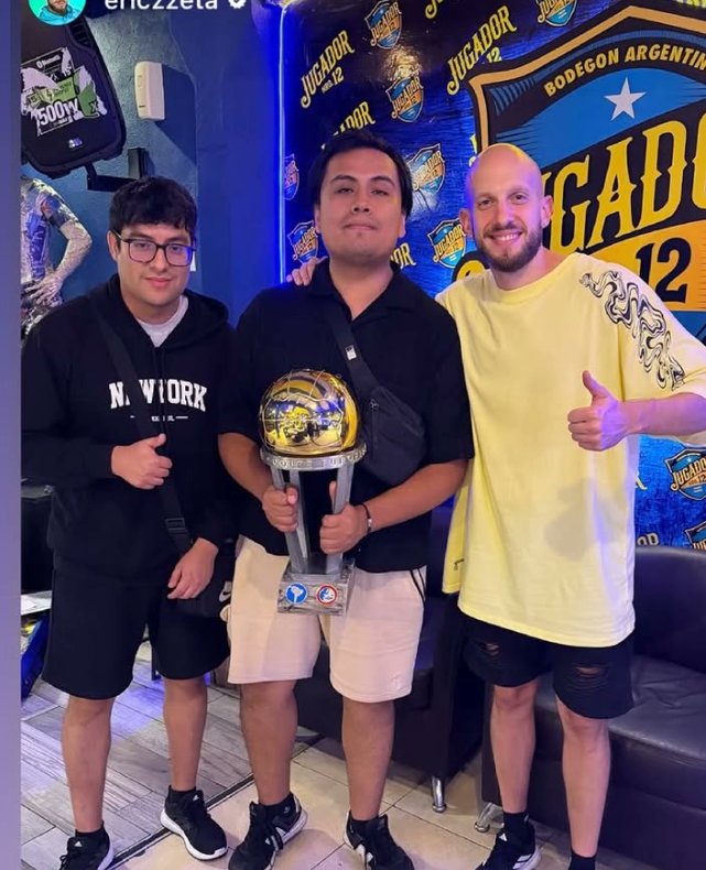 Mr. Bricks tweet media