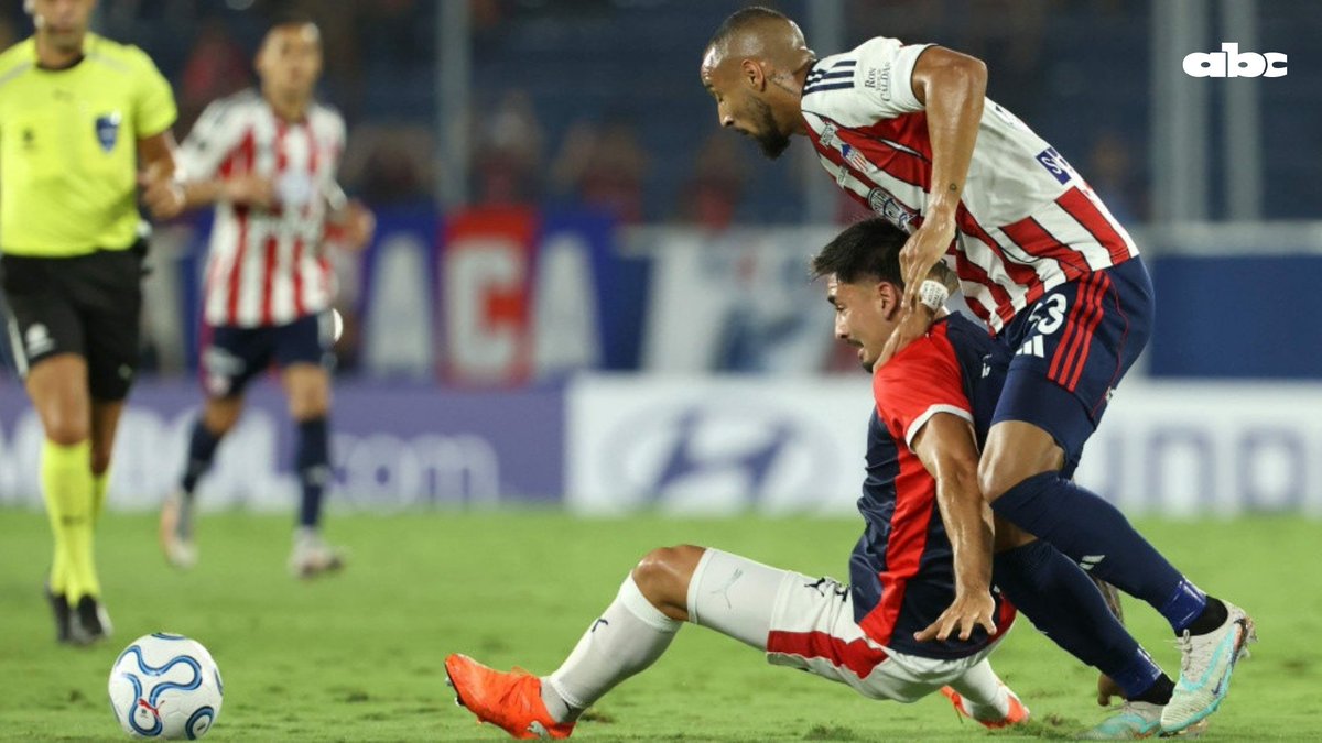 ABCDeportes's tweet image. ⏱️ 85'

👉 #CerroPorteño 1 - 0 #Junior

🏆 Fase de Grupos - #LibertadoresxABC 

📻 #730AM - 107.1 FM, ABC del Este

🏟️ La Nueva Olla

🚨EN VIVO youtube.com/live/627WDsiN_…