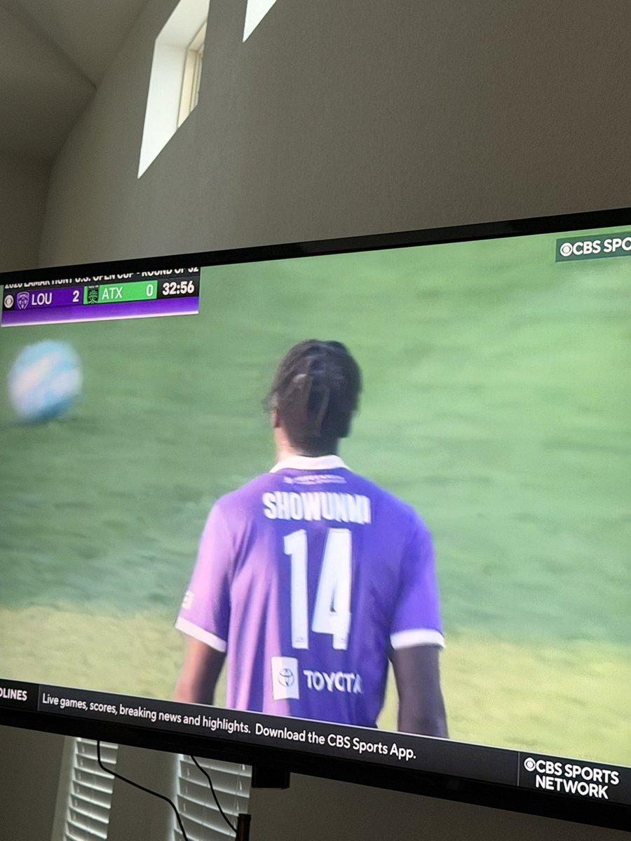 Laura La Parce 512 tweet media