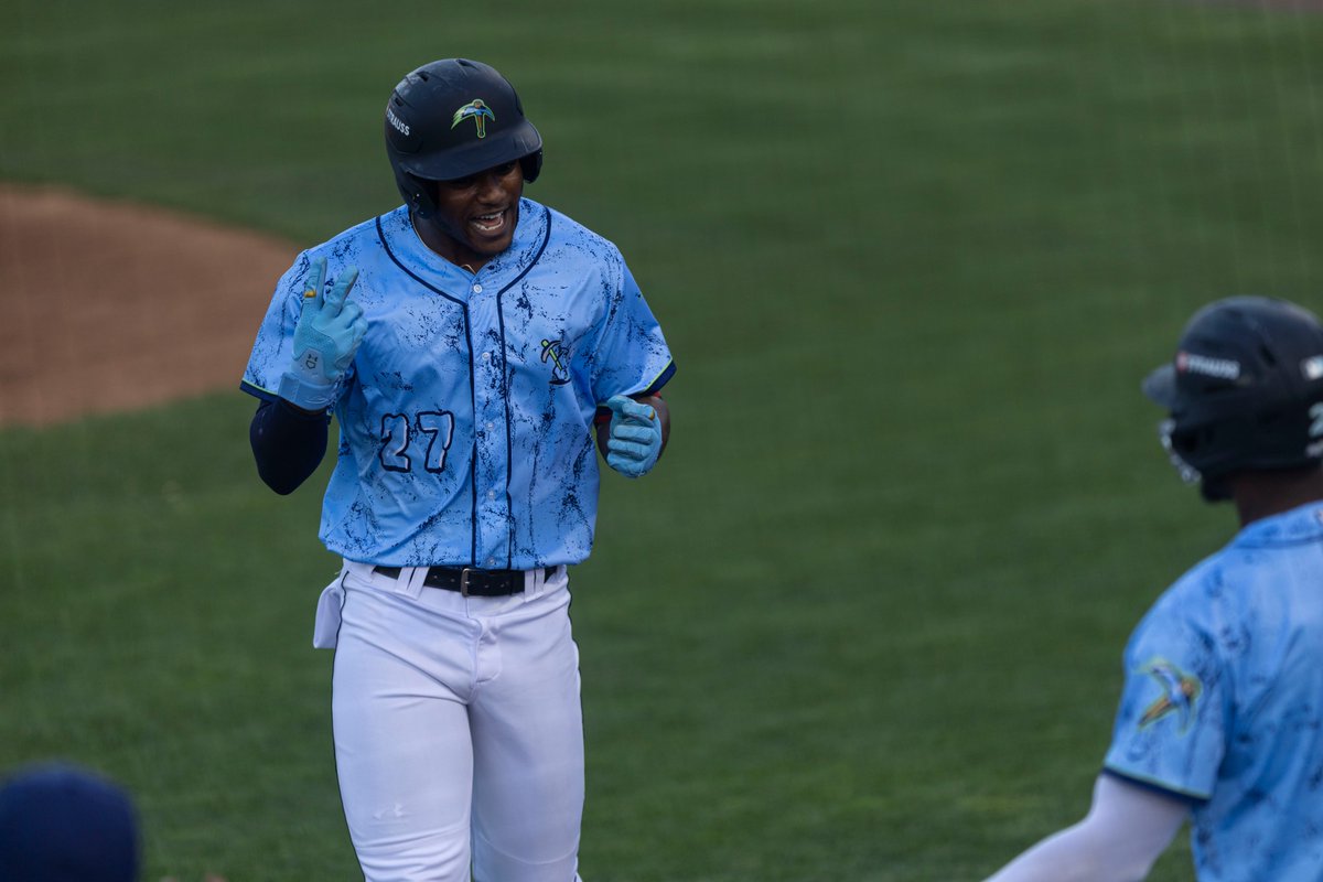 WilmBlueRocks's tweet photo. .@elijahgreen1204's homer 📸 https://t.co/XtiQMxVQx8