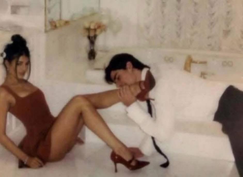 𝐒𝐜𝐫𝐨𝐥𝐥 𝐩𝐢𝐜𝐬 tweet media