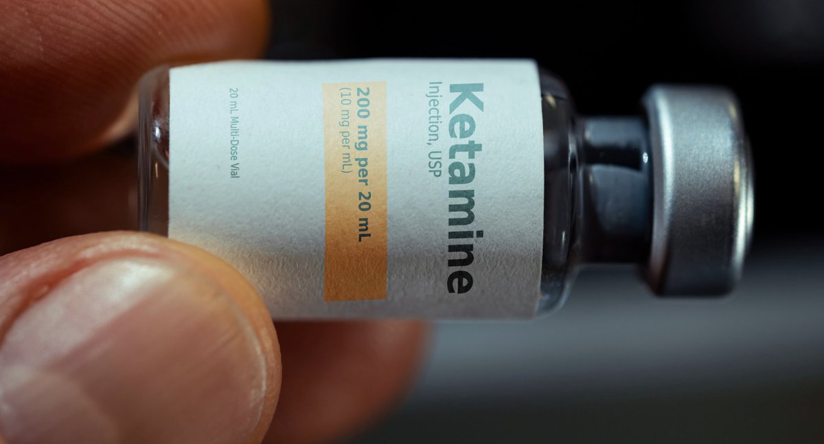 Peter_Grinspoon's tweet image. Ketamine is neither miracle cure nor harmless trend. In the right clinical setting, it can be lifesaving for some patients with severe depression. But outside that setting, the risks are real and often underestimated.. Read more playboy.com/read/lifestyle…
#addiction #mentalhealth
