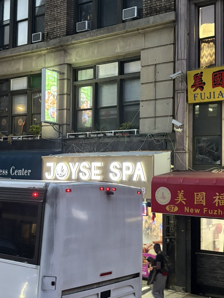 harvey s kennedy tweet media