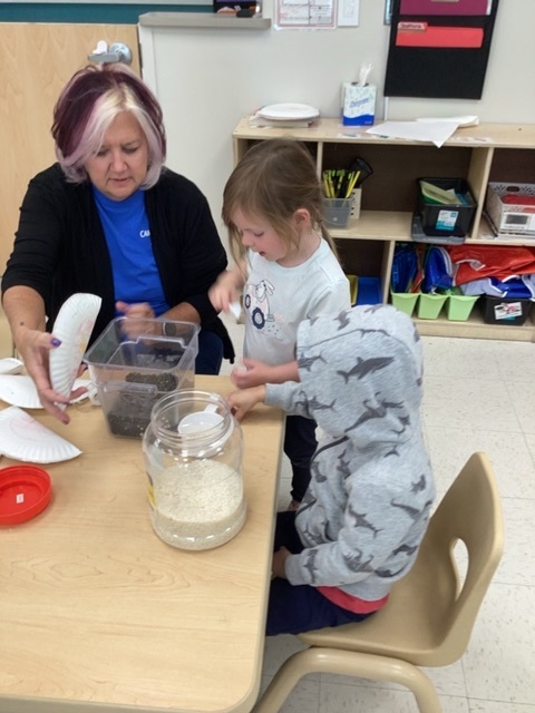 KAcademyAurora's tweet photo. Making our own instruments and using "drum sticks" to paint yesterday on Musical Monday.
#WOYC2026 #MusicMonday #Lifeessentials https://t.co/3HU3dkSyFs