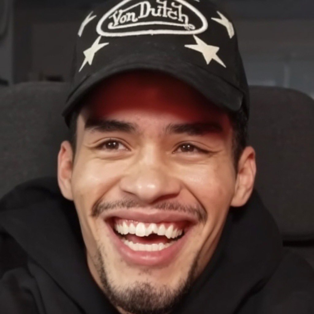 Mr. Vlad⚫️🟡⚪️ tweet media