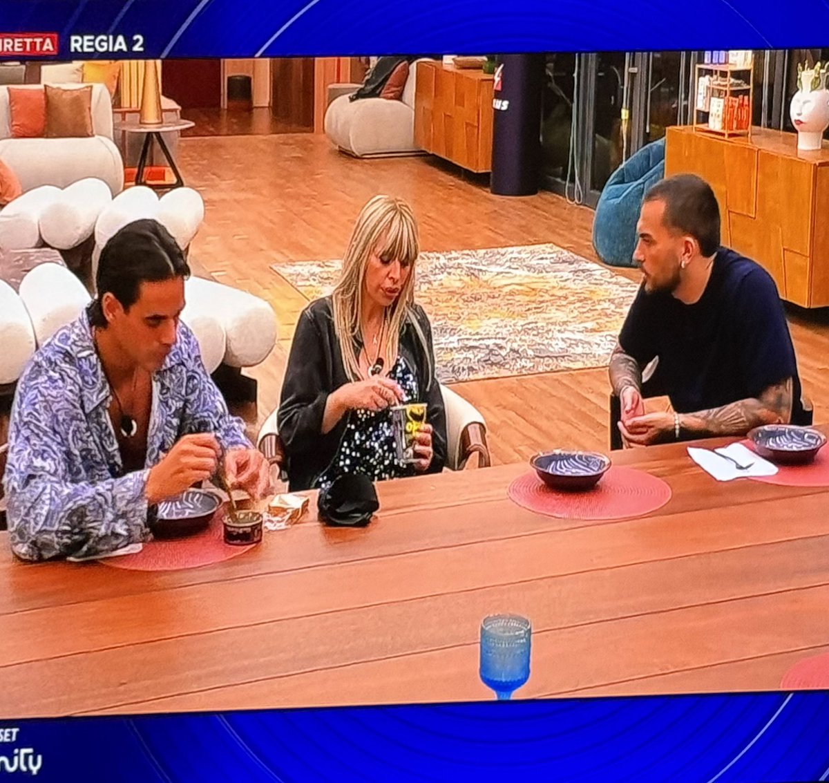 GFhousekeeper tweet media