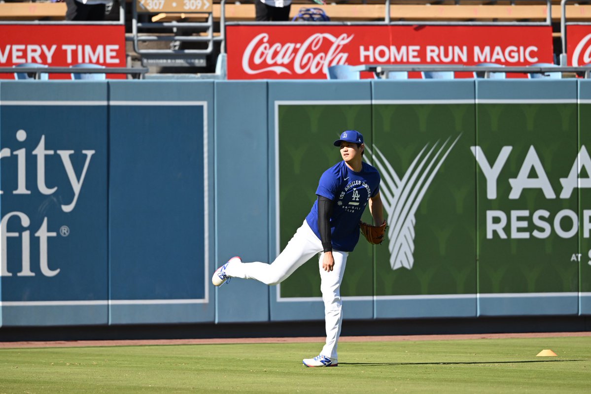 Dodgers_After_Duty tweet media