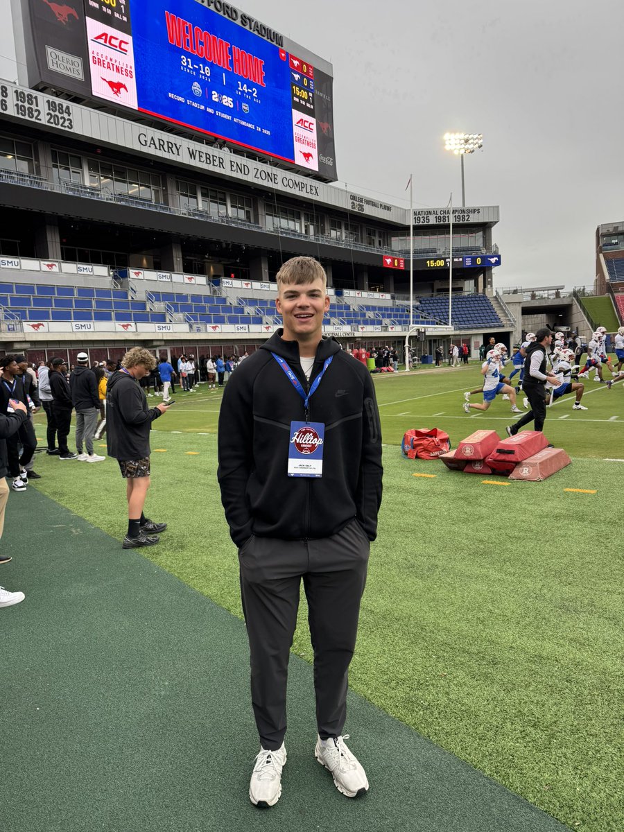 Jack Daly 6’5 235 TE/DE tweet media