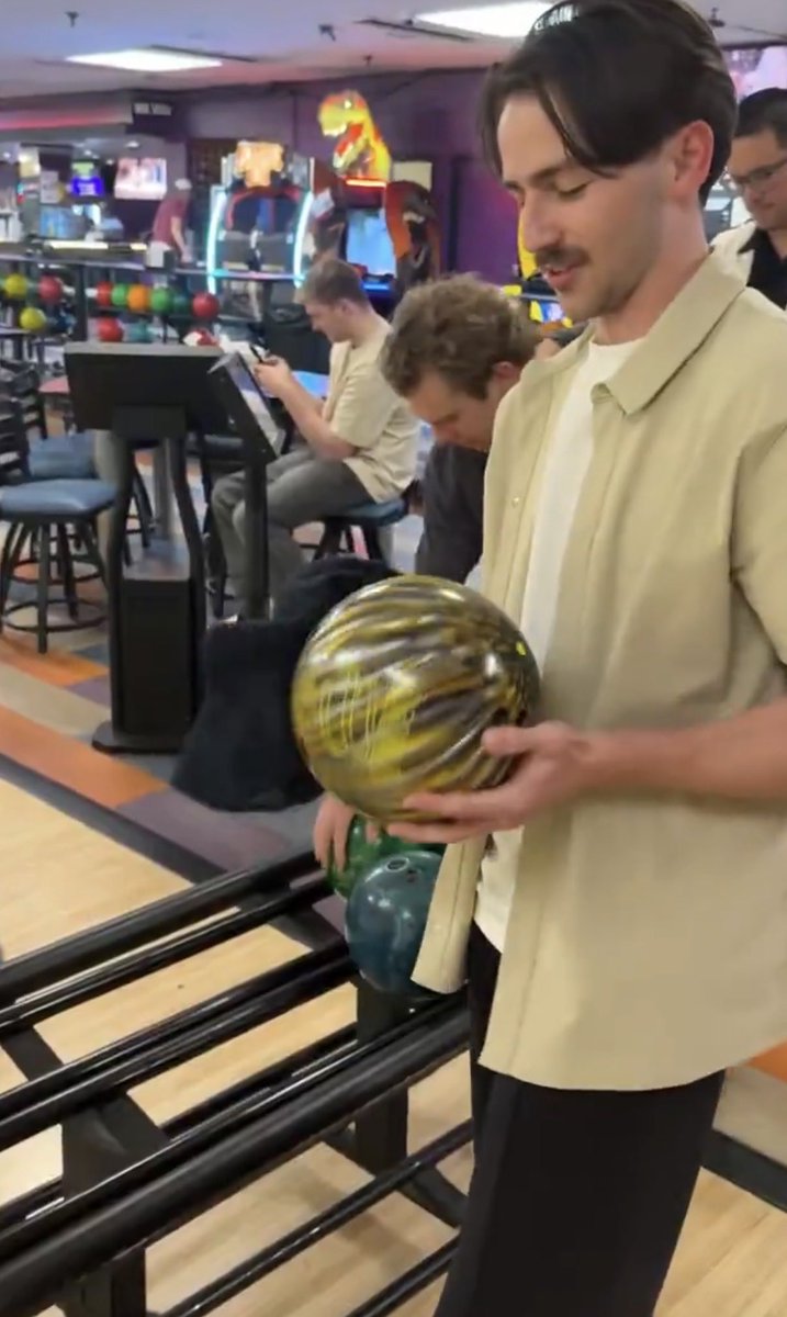 macattack tweet media