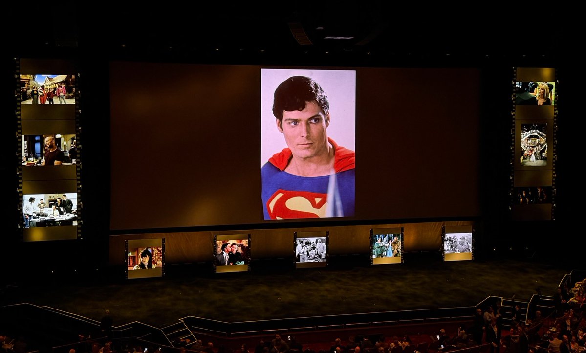 Superman Saga News tweet media