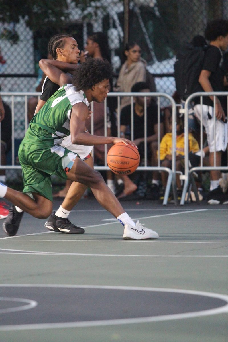 daves_joint's tweet image. #lostfiles August 18th, 2023.

During the waning days of summer basketball, there’s always one day that many are looking forward to, which is championship day. That day is always a big day at the @TOHBasketball Classic. As many surround the small court with gates on the corner of