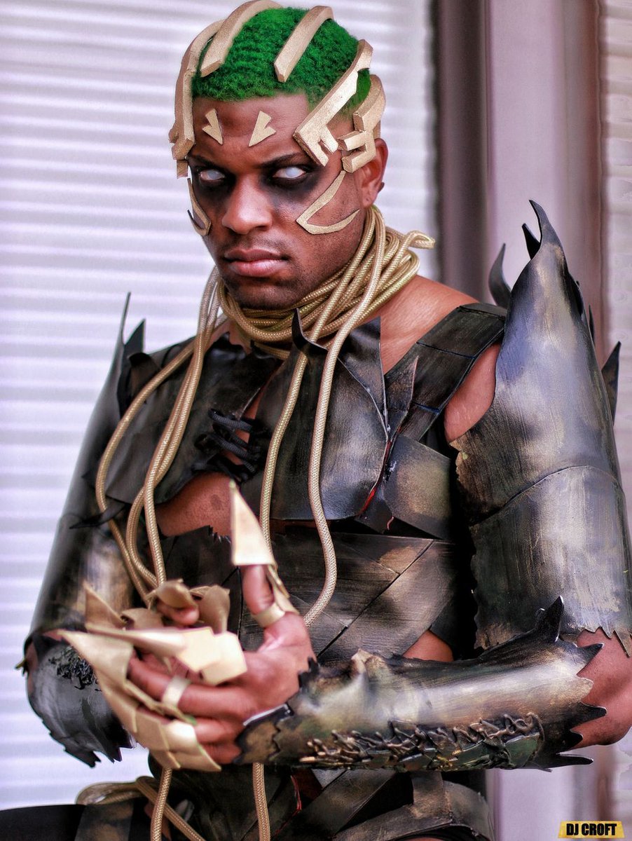 You’re not supposed to understand me… just survive me
📸 Tonny Caicedo 
.
.
#ritarepulsa #powerrangers #cosplay #mmpr #artist #handmade