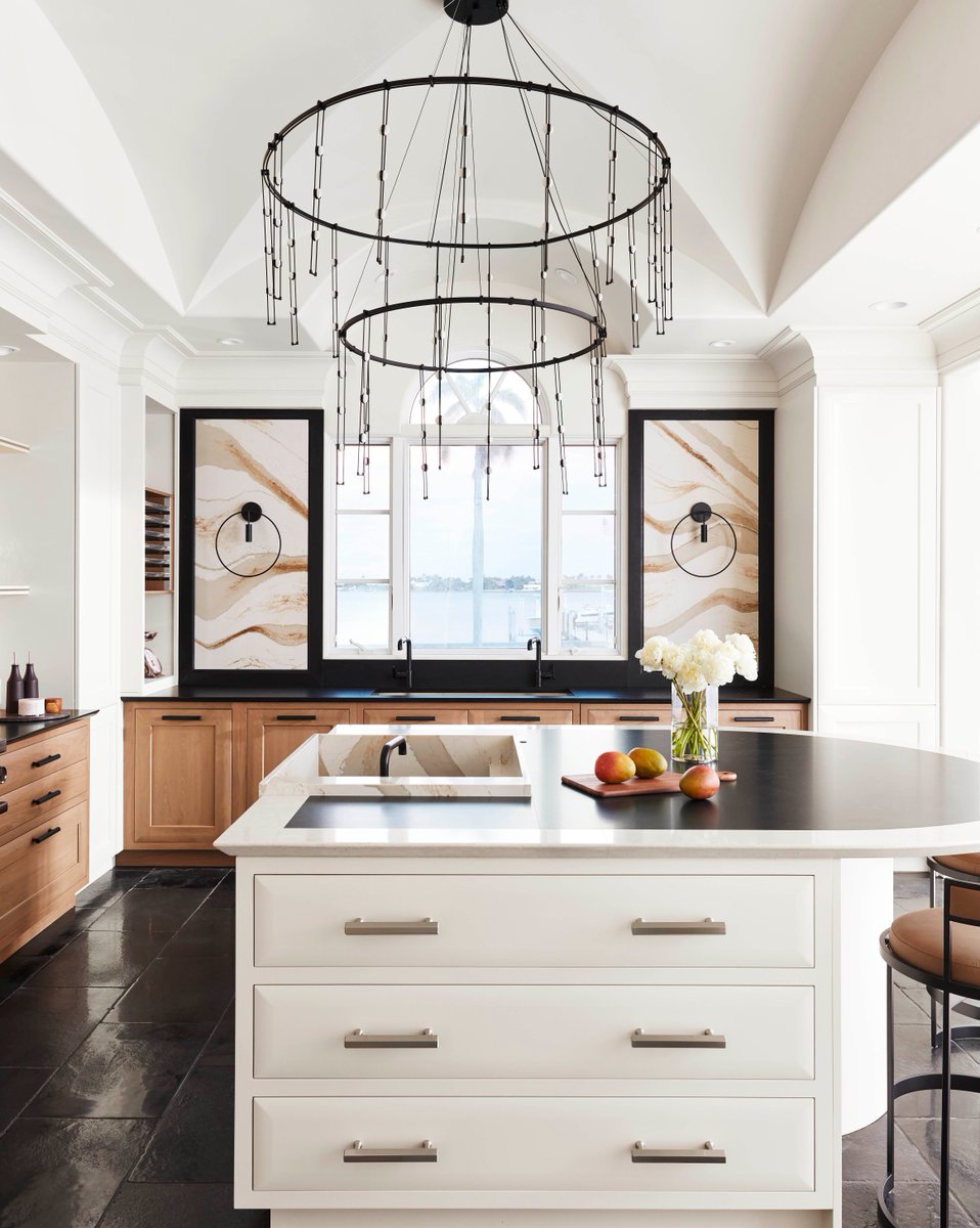 JimHicksHomePro's tweet image. Transform a kitchen into a stunning haven w an exquisite light fixture. It provides ample light for cooking &amp;amp; clean-up areas &amp;amp; serves as statement piece. Best Kitchen &amp;amp; Bath Remodeler#dogoodwork #kitchendesign #hgtv #kitchen #bathroom #homeimprovement #home #remodeling #remodel