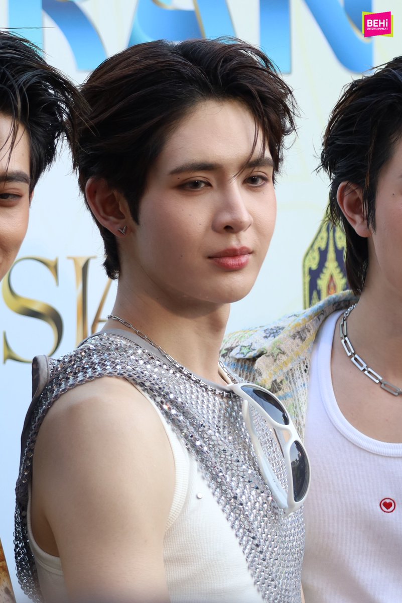 BeHi_ENT's tweet image. “เจมส์ DEXX” ในงานสงกรานต์ “ICONSIAM THAICONIC SONGKRAN 2026”

DEXX SONGKRAN26 ICONSIAM 
#DEXXxICONSIAM #DEXXth 
#ICONSIAMSongkran
#สงกรานต์ที่ไอคอนสยาม
#JamesSu