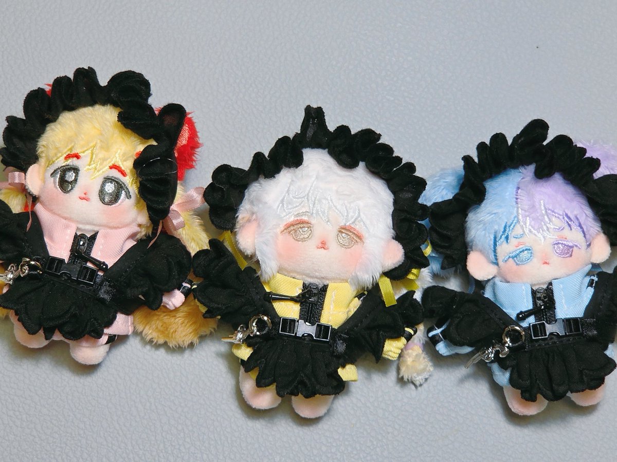 🎁RT+팔로우 의상 추첨 
⏰04월16일 20시~04월 17일 20시

10/5cm 배틀메이드🔫
구성: 헤드드레스+앞치마+져지+반바지
버전: 블랙or화이트
컬러: 화이트,블랙,핑크,옐로우,스카이,퍼플,레드,블루

아래의 링크를 통해 구매해주세요!  
🔗mkt.shopping.naver.com/link/6900aa609…

#무솜인덕장터 #솜솜옷장터 #국내옷장