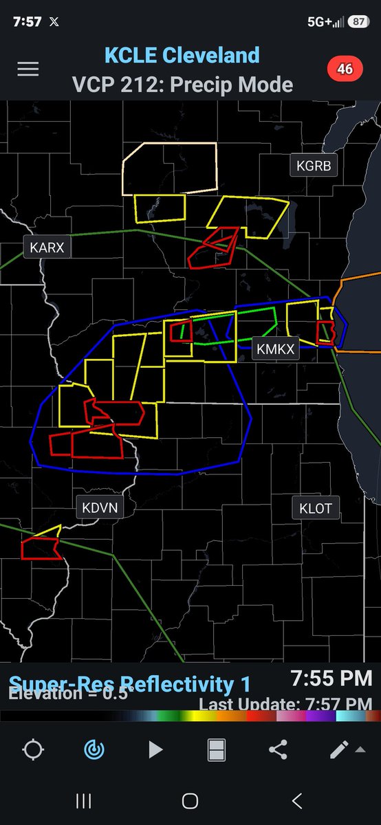 STORM WATCH- Lake Erie tweet media