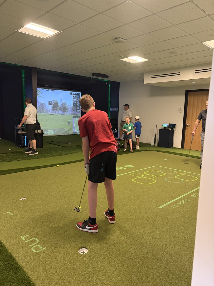 RB4ST8's tweet photo. Shoutout to @FirstTee, this kid is loving golf more and more each week. ⛳️👏 https://t.co/pJkkoDLvdr