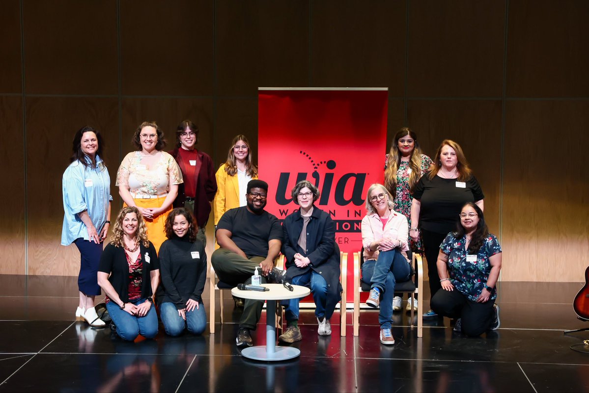 davidmarchie's tweet image. Here’s a #ThrowbackTuesday to a fireside chat with @ianjq and @rebeccasugar in @wiavancouver (@wia_animation) back in 2024, 2 years ago. 🌸🌹⭐️

#WomenInAnimationVancouver
#StevenUniverse #RebeccaSugar #IanJonesQuartey #OKKOLetsBeHeroes #IanJQ #OKKO #WomenInAnimation