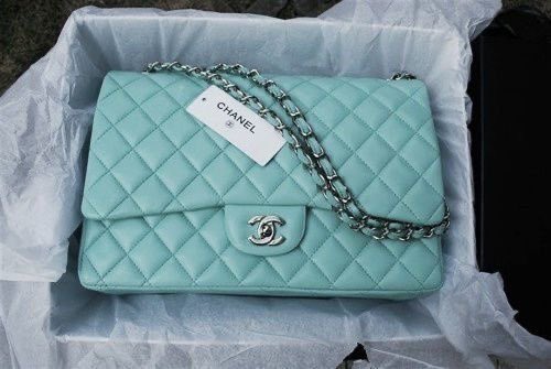 Turquoise tweet media