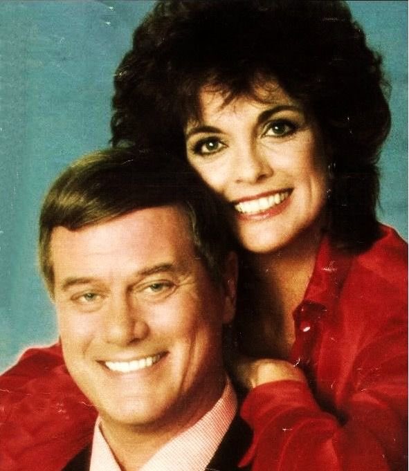 LukeLauraGH's tweet image. #ThrowbackTuesday JR and Sue Ellen #Dallas