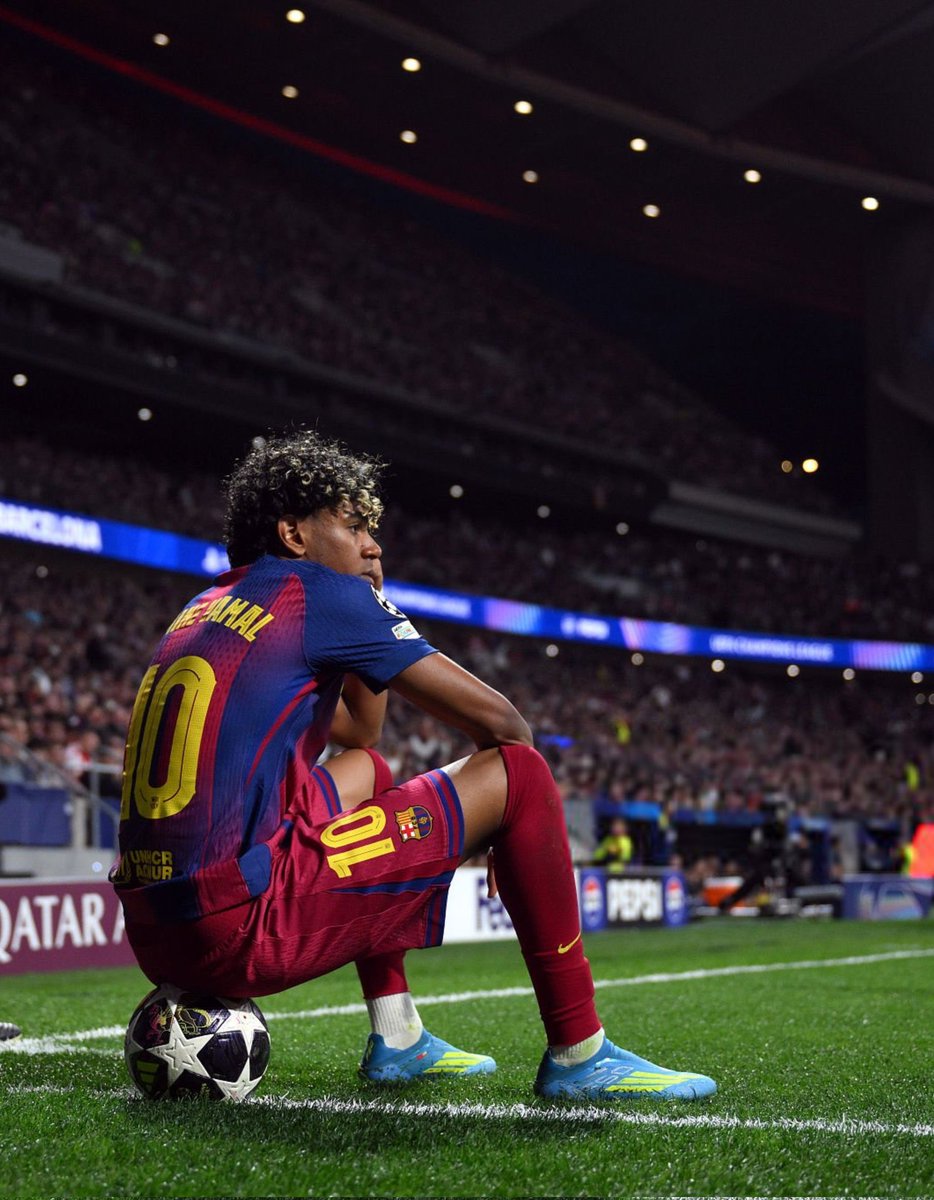 _innerman_'s tweet photo. quem ama futebol não tem como não amar lhe ver a jogar, melhor do mundo 👑 https://t.co/559MQw2LDb