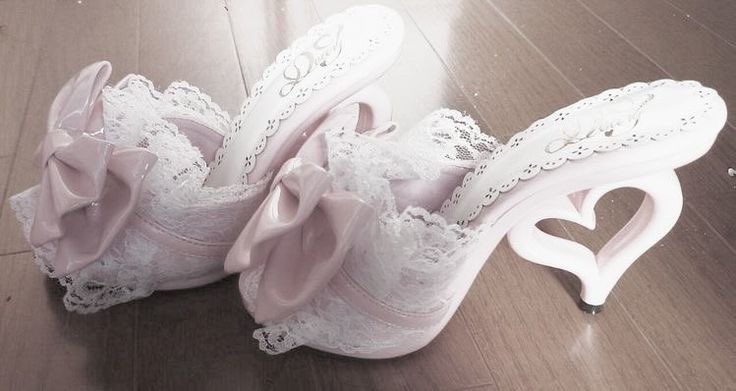 heartzjpg's tweet image. dear my love by yumetenbo heels ♡