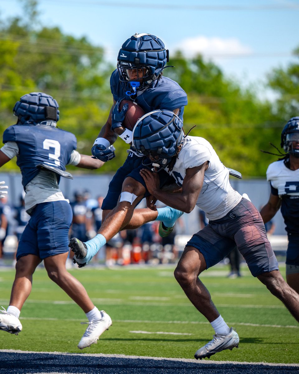 ODUFootball's tweet photo. win the day🥇

#ReignOn | #ALLIN https://t.co/w9Xo6sB2zr