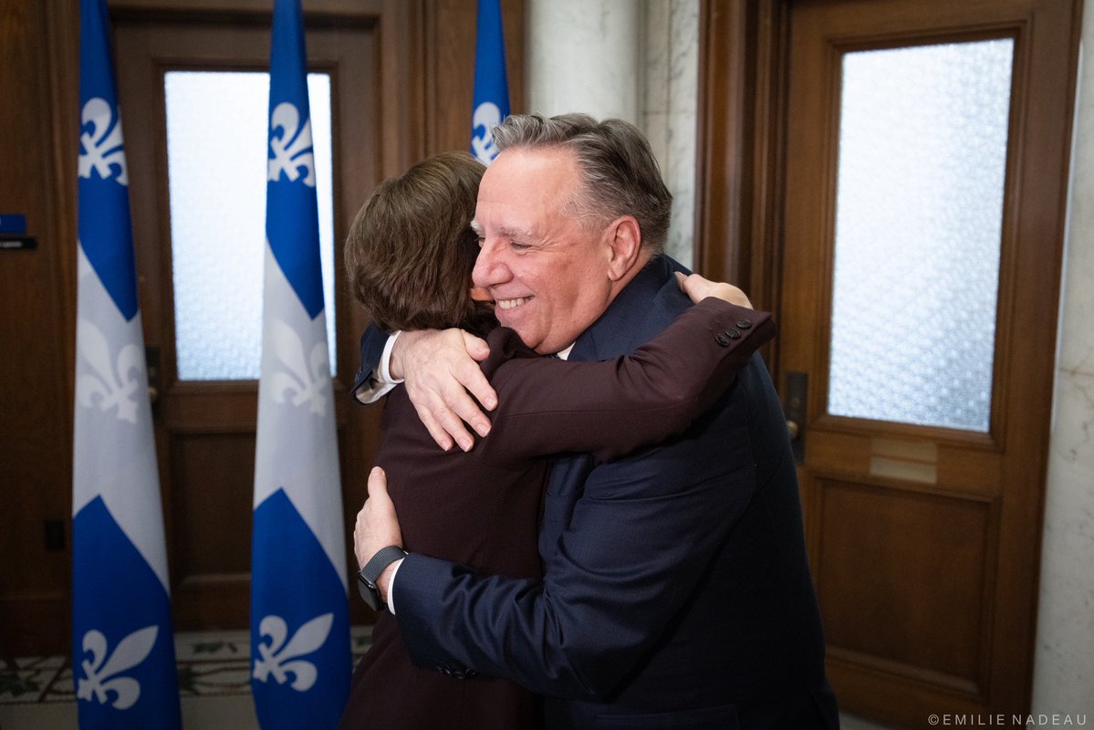 François Legault tweet media